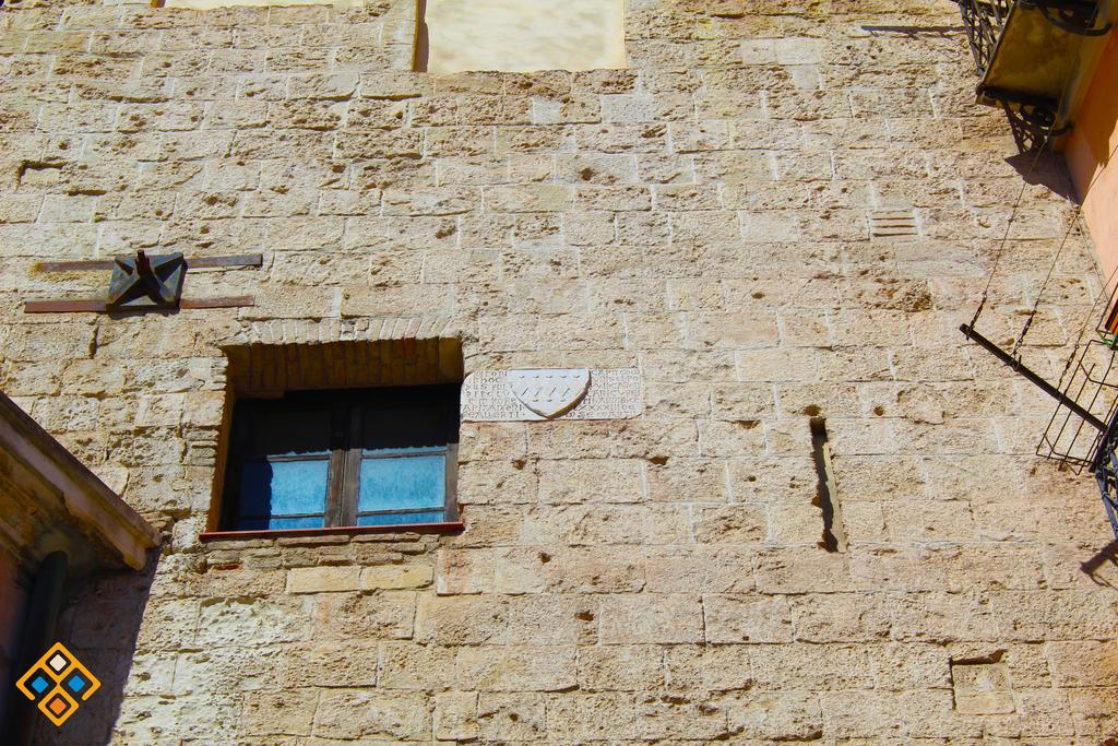 Апартаменты Torre Dello Sperone Кальяри Экстерьер фото